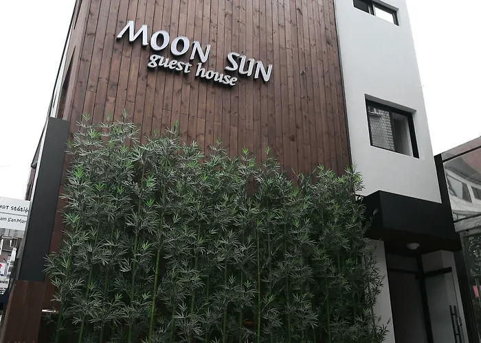 Moon Sun Гостевой дом Сеул